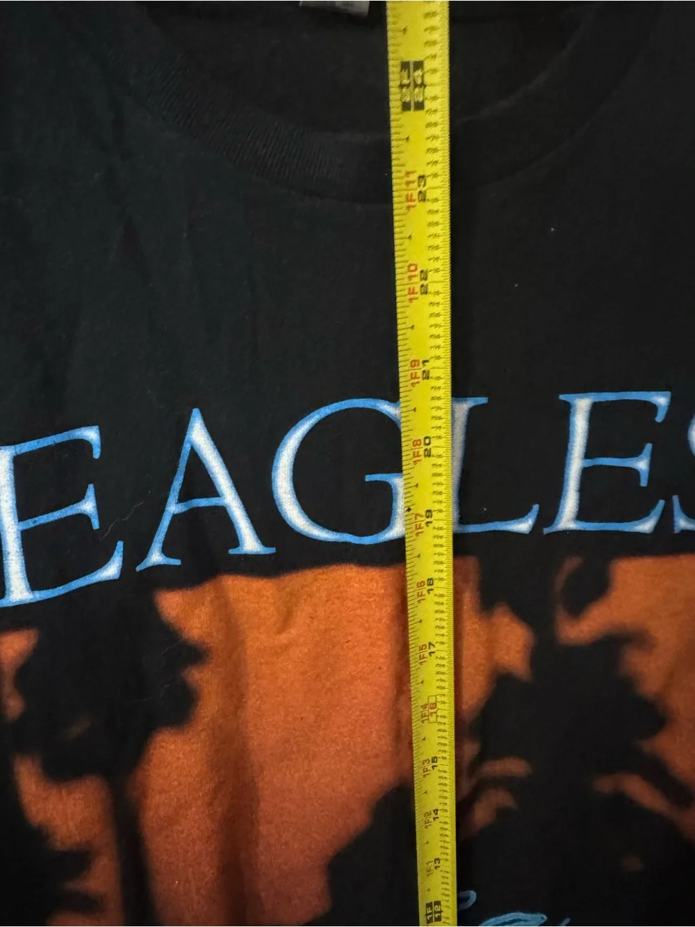 eagles hotel california t shirt vintage Large (CL-4)